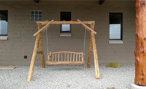 Sticks & Stones hand-notched cedar log cabin work
