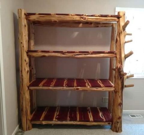 Sticks & Stones hand-notched cedar log cabin work