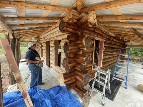 Sticks & Stones hand-notched cedar log cabin work