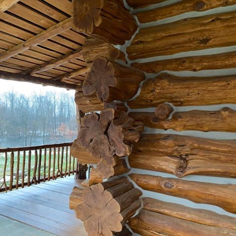 Sticks & Stones hand-notched cedar log cabin work