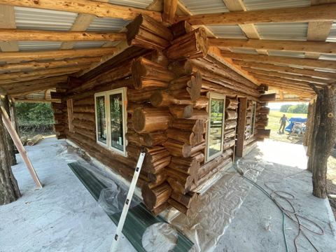 Sticks & Stones hand-notched cedar log cabin work
