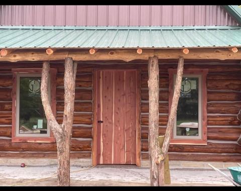 Sticks & Stones hand-notched cedar log cabin work