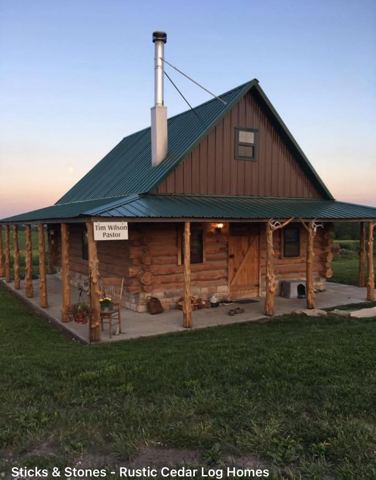 Sticks & Stones hand-notched cedar log cabin work