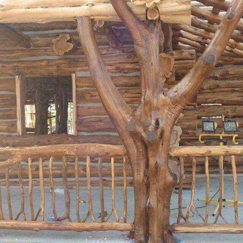 Sticks & Stones hand-notched cedar log cabin work